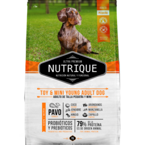 NUTRIQUE TOY & MINI YOUNG ADULT DOG 3Kg